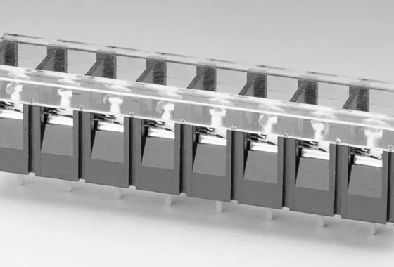 YK402 With Cover